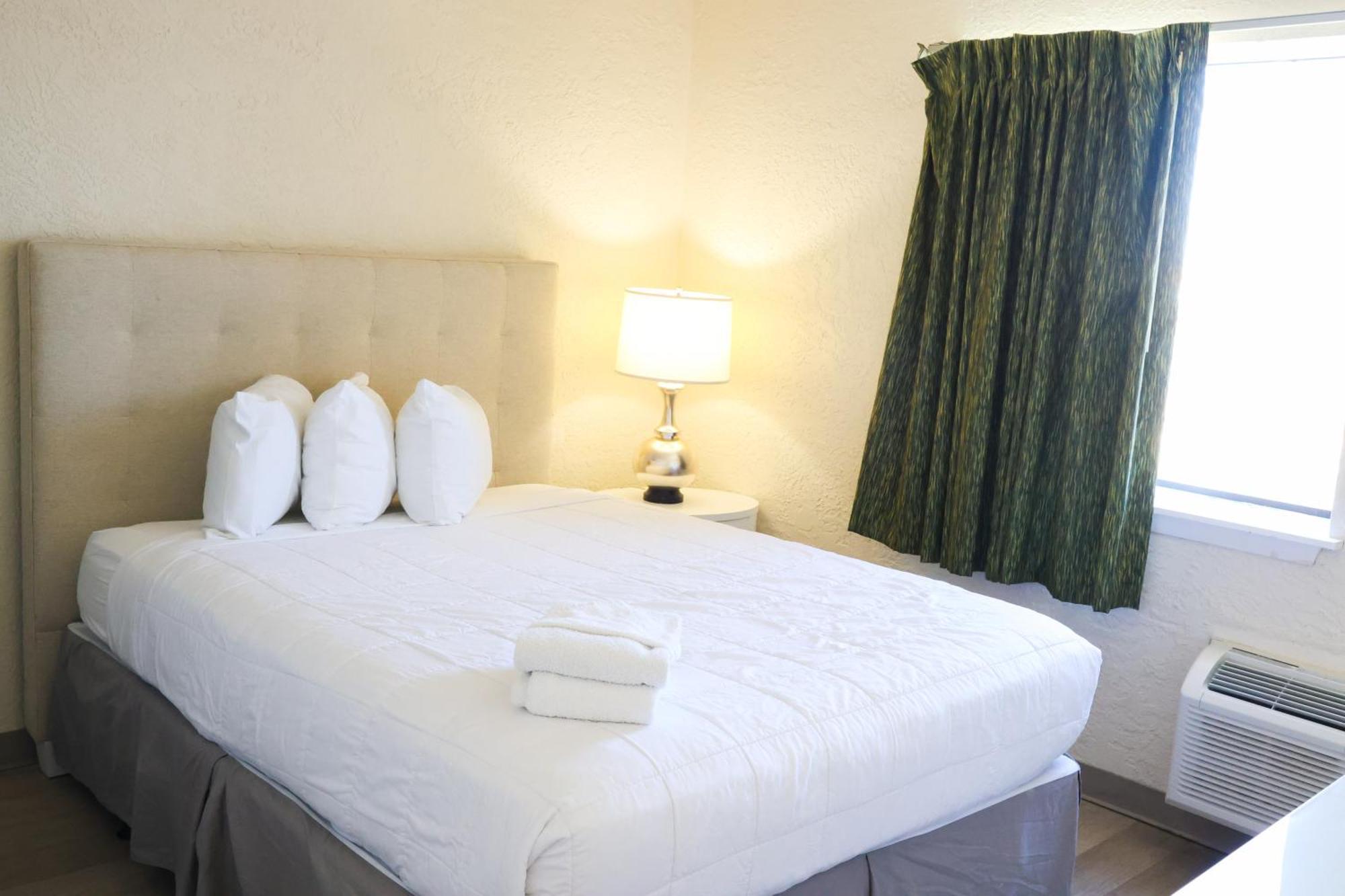 Flamingo Hotel & Tower Panama City Beach Esterno foto